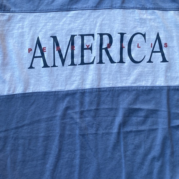 Perry Ellis T-Shirt - Picture 2 of 3
